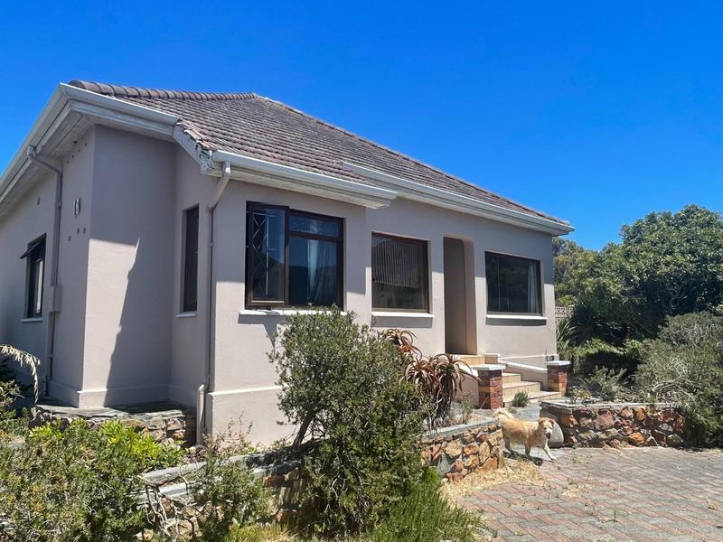 2 Bedroom Property for Sale in Fish Hoek Western Cape